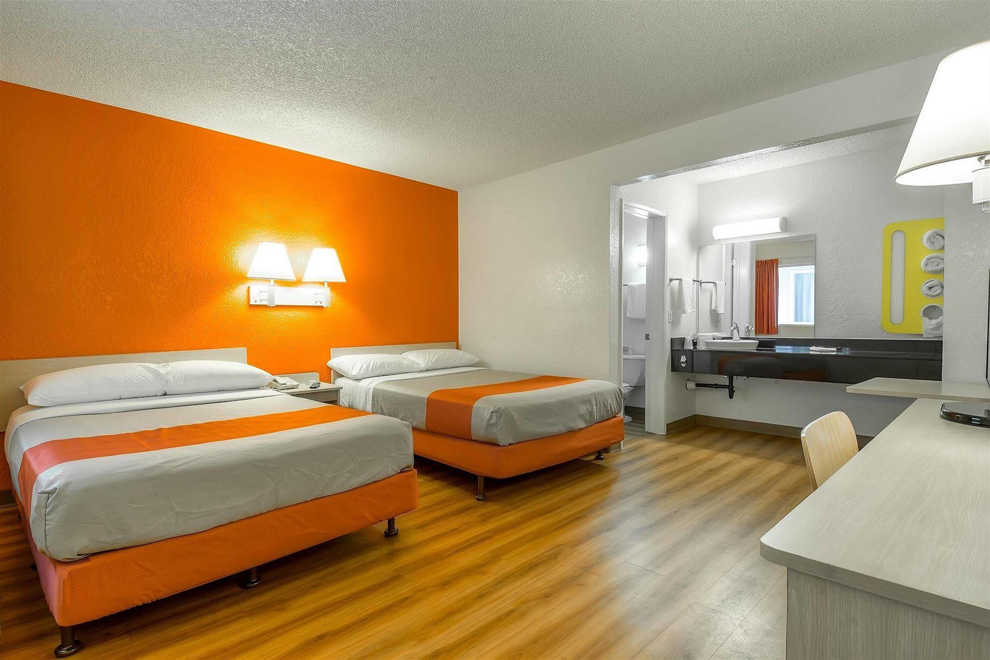 Motel 6-Norwalk, Ca - Los Angeles Kültér fotó