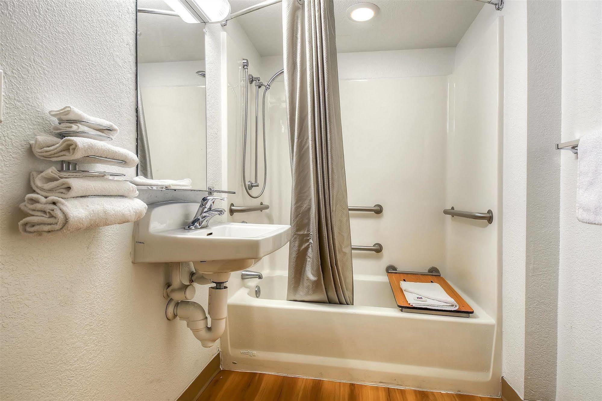 Motel 6-Norwalk, Ca - Los Angeles Kültér fotó